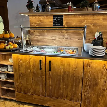 Restaurant Pizzeria Enzian - Sommerbergbahnen Inklusive 4* 탄하임