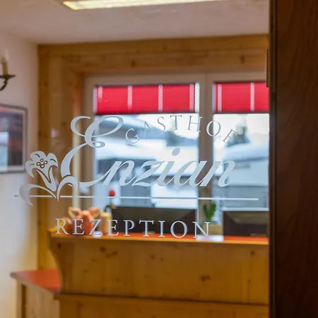 Restaurant Pizzeria Enzian - Sommerbergbahnen Inklusive Penzion Tannheim