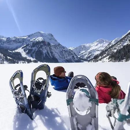 Pensionat Restaurant Pizzeria Enzian - Sommerbergbahnen Inklusive Tannheim