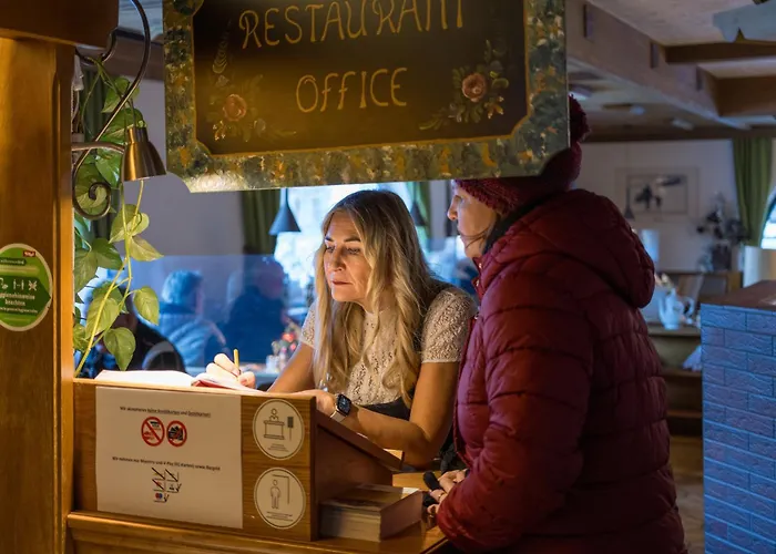 Restaurant Pizzeria Enzian - Sommerbergbahnen Inklusive