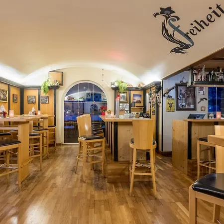 Restaurant Pizzeria Enzian - Sommerbergbahnen Inklusive