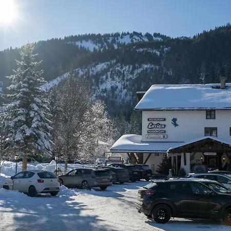 Restaurant Pizzeria Enzian - Sommerbergbahnen Inklusive 4*