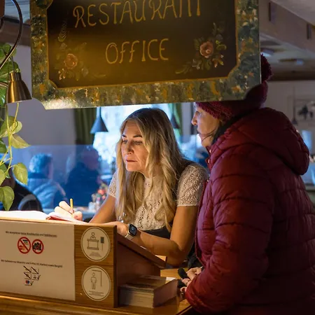 Restaurant Pizzeria Enzian - Sommerbergbahnen Inklusive