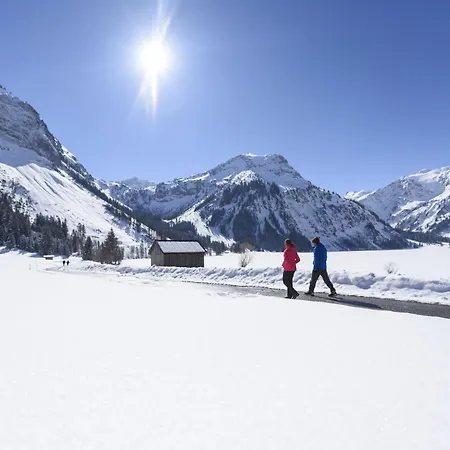 Casa de hóspedes Restaurant Pizzeria Enzian - Sommerbergbahnen Inklusive