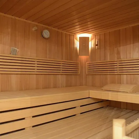 Casa de hóspedes Restaurant Pizzeria Enzian - Sommerbergbahnen Inklusive Tannheim