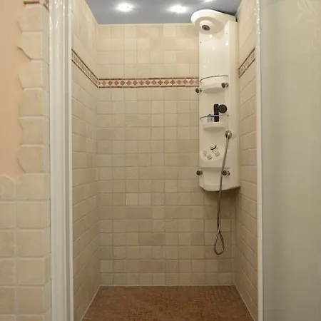 Casa de hóspedes Restaurant Pizzeria Enzian - Sommerbergbahnen Inklusive