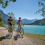 Restaurant Pizzeria Enzian - Sommerbergbahnen Inklusive 3*