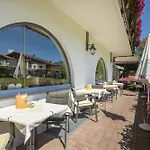 Restaurant Pizzeria Enzian - Sommerbergbahnen Inklusive Gæstehus