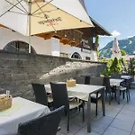Restaurant Pizzeria Enzian - Sommerbergbahnen Inklusive Gæstehus Tannheim