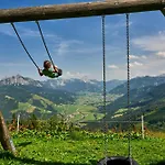 Gæstehus Restaurant Pizzeria Enzian - Sommerbergbahnen Inklusive