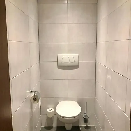Guest house Restaurant Pizzeria Enzian - Sommerbergbahnen Inklusive